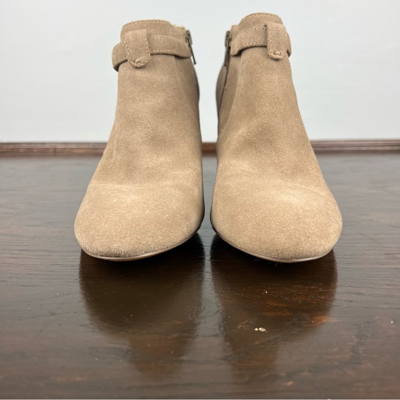 Coach Boots Womens Ankle Booties Size 9.5 Taupe Suede High Heels - Picture 7 of 16